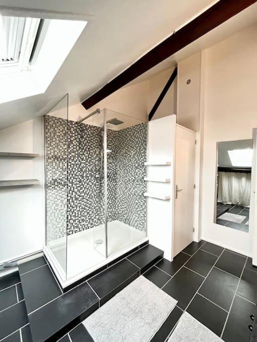 Dubai - Bel Appartement A 랭스 외부 사진